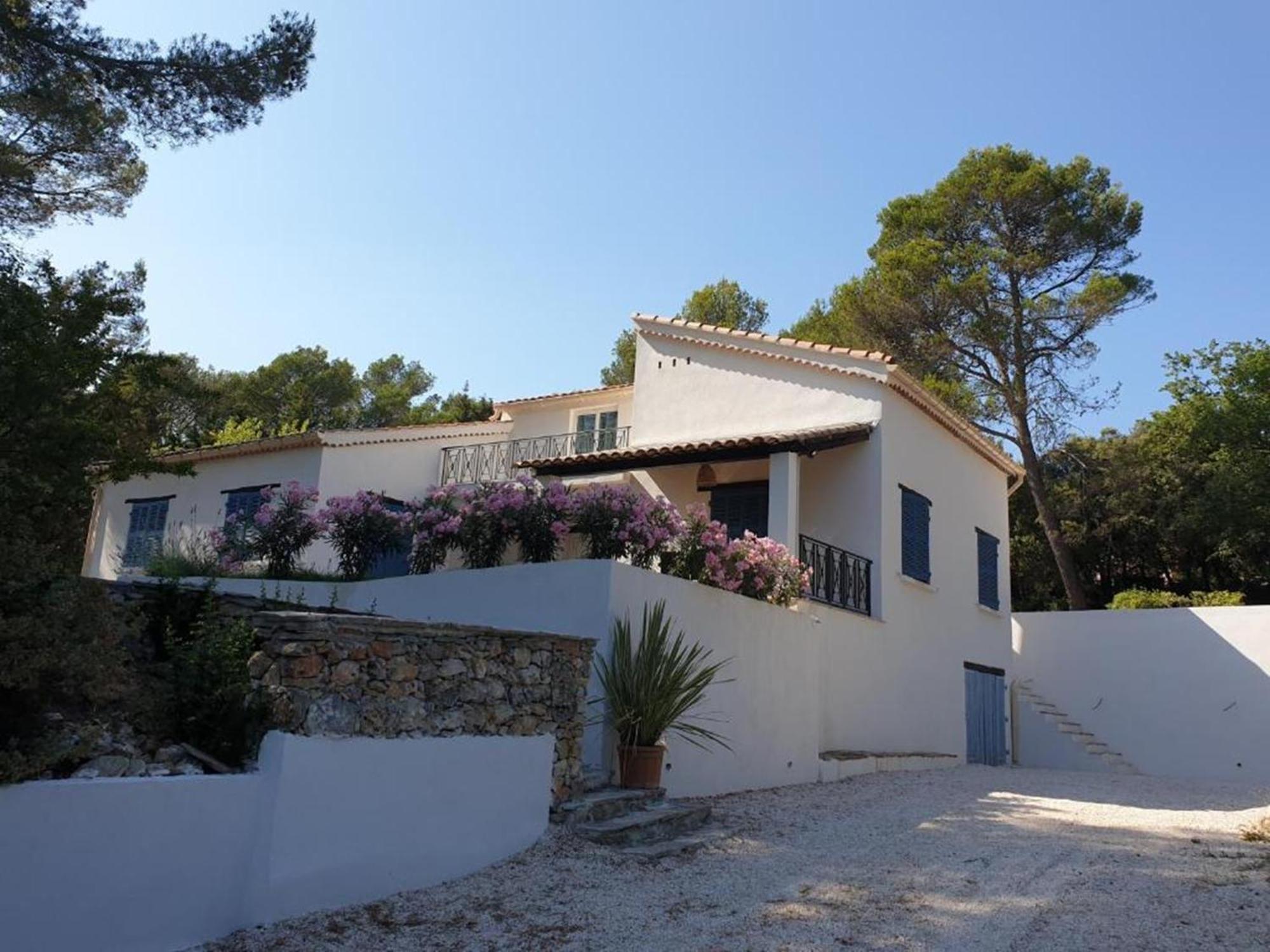 La Bastide Blanche Magnifique Villa 5 Etoiles 5 Chambres Et Piscine Privee Sur 6500 M Var 洛尔格 外观 照片
